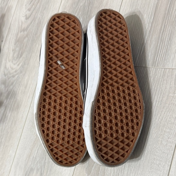 Vans Hi-top Tapered black and white sneakers - Picture 2 of 7